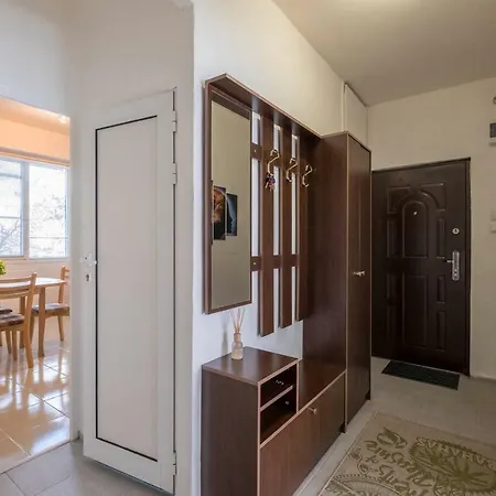 Catalina Apartment *